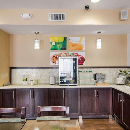 Quality Inn & Suites Quincy - Downtown Dış mekan fotoğraf