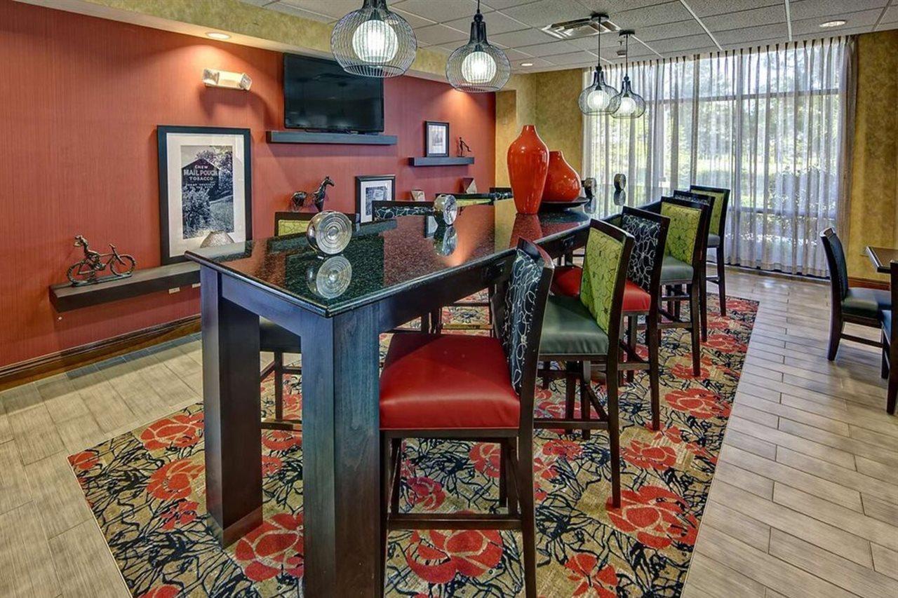 Quality Inn & Suites Quincy - Downtown Dış mekan fotoğraf