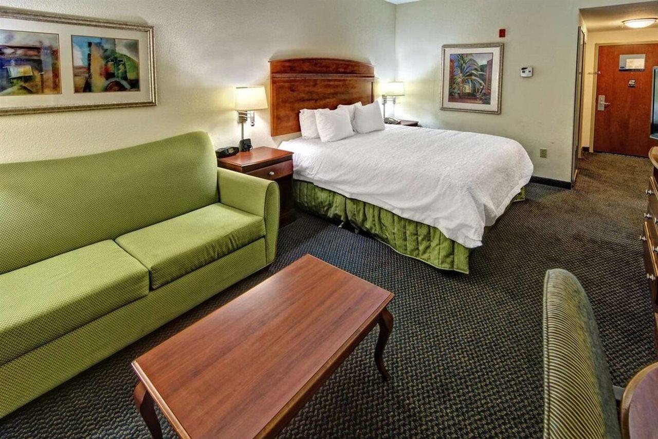 Quality Inn & Suites Quincy - Downtown Dış mekan fotoğraf