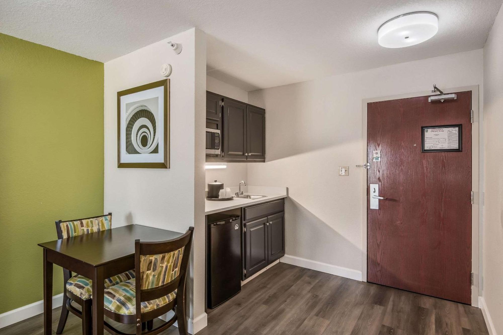 Quality Inn & Suites Quincy - Downtown Dış mekan fotoğraf