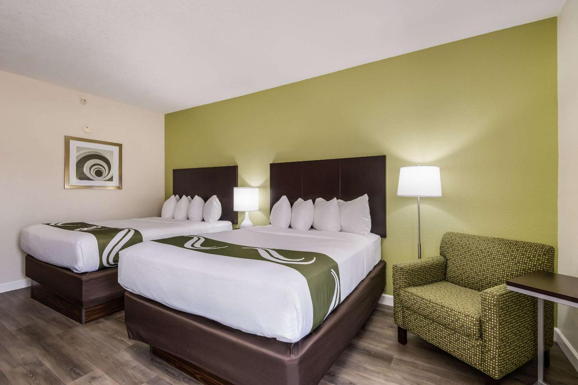 Quality Inn & Suites Quincy - Downtown Dış mekan fotoğraf