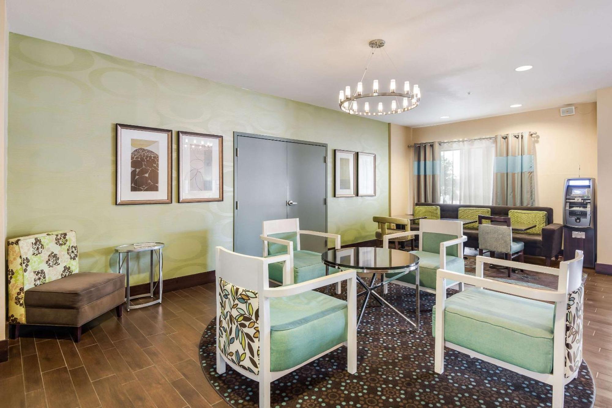 Quality Inn & Suites Quincy - Downtown Dış mekan fotoğraf