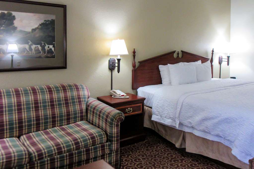 Quality Inn & Suites Quincy - Downtown Oda fotoğraf