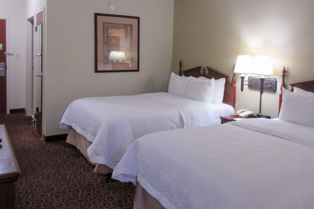 Quality Inn & Suites Quincy - Downtown Oda fotoğraf